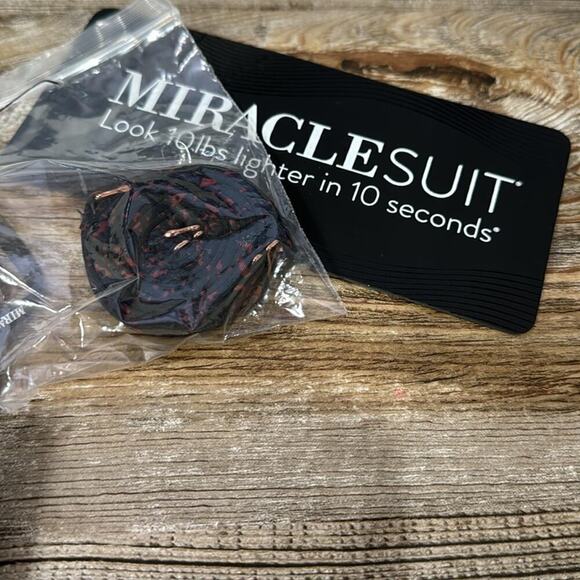 NWT Miraclesuit Mendhika Tamarind Brown Bandini Tankini Top Size 8 - Picture 3 of 6